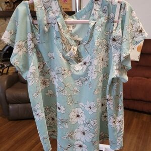 Floral Women's Blouse - Mint Green